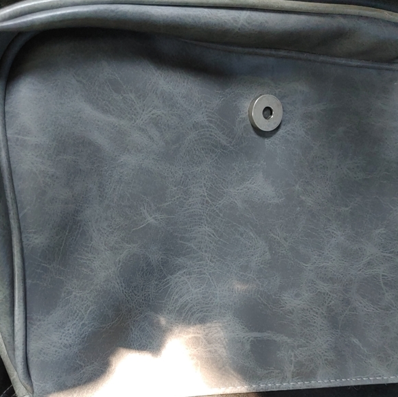 The Stone Crossbody Purse - Picture 3 of 7